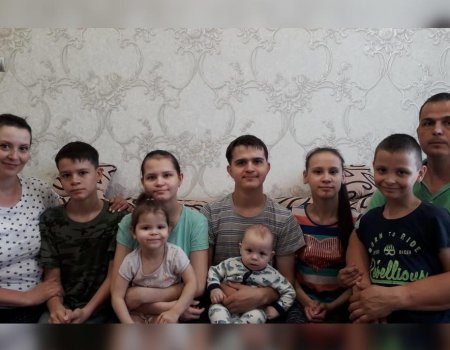 В Уфе семья с 10 детьми почти 20 лет ютится в однокомнатной квартире