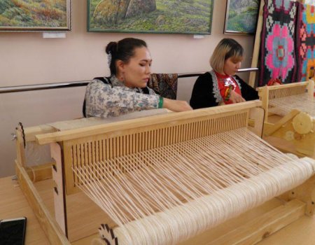 В Башкортостане в Первом форуме по ткачеству приняли участие 45 народных мастеров