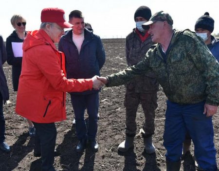 Премьер-министр правительства Башкортостана посетил передовые сельхозпредприятия республики