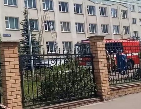 При стрельбе в школе Казани пострадали более 30 человек