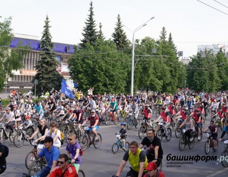 В Уфе в юбилейном велозабеге приняли участие более 20 тысяч человек