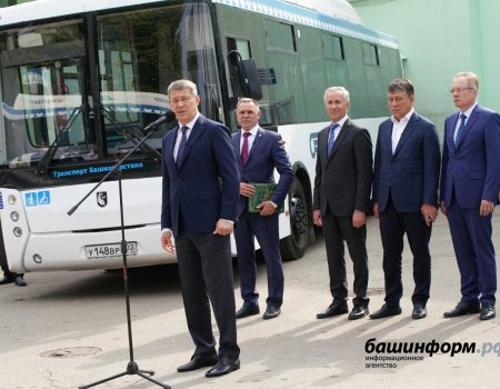 Радий Хабиров «воскресил» автобусы и рассказал о будущем пассажирских перевозок