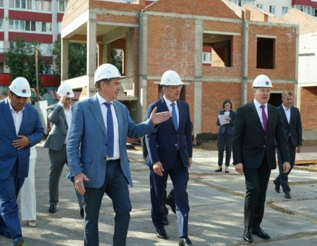 Глава Башкортостана на встрече с застройщиками: Главная задача – строить, и строить очень много