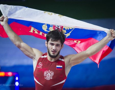 Россияне завоевали четыре медали в греко-римской борьбе в заключительный день ЧМ в Уфе