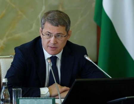 Средняя зарплата в Башкортостане достигла 40 тысяч рублей - Радий Хабиров