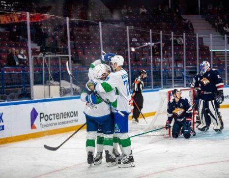 «Салават Юлаев» одержал над «Металлургом» самую крупную победу в истории КХЛ