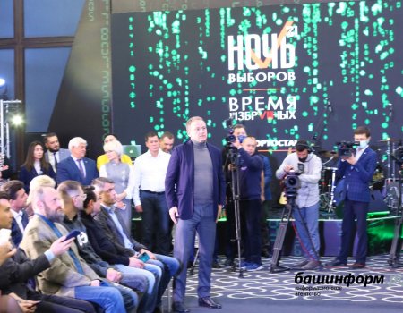 Глава Башкортостана ответил журналистам, уходит ли в Госдуму Александр Сидякин