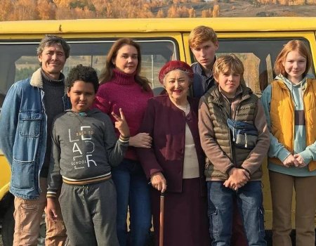 Фильм «Семья года» стартовал в прокате российских кинотеатров