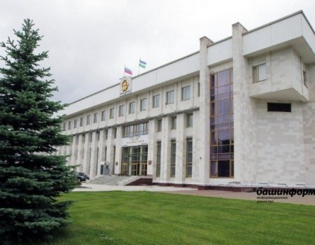 В Башкортостане непривитых депутатов могут не допустить к участию в заседаниях Госсобрания