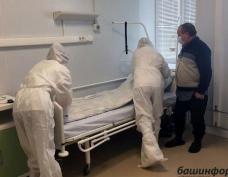 Путин поручил вдвойне оплачивать работу медиков в ковид-госпиталях в новогодние праздники