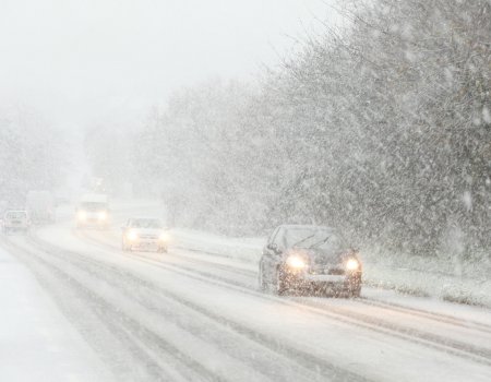 Госавтоинспекция Башкортостана призывает водителей воздержаться от поездок из-за снегопада