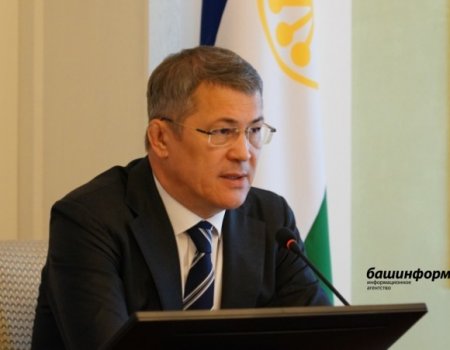 Радий Хабиров объявил главные задачи на 2022 год