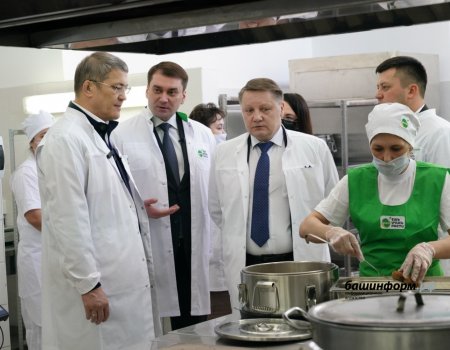 Глава Башкортостана: Школьное питание должно быть не только безопасным, но и горячим