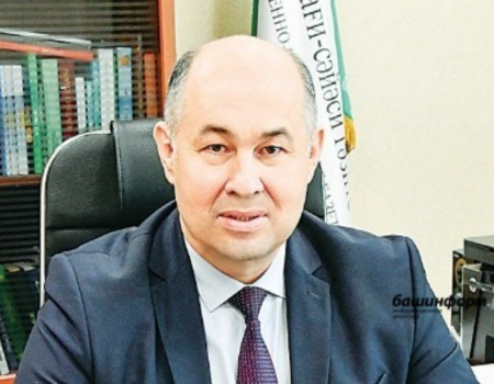 Председатель Союза журналистов Башкортостана Вадут Исхаков назвал способы борьбы с фейками
