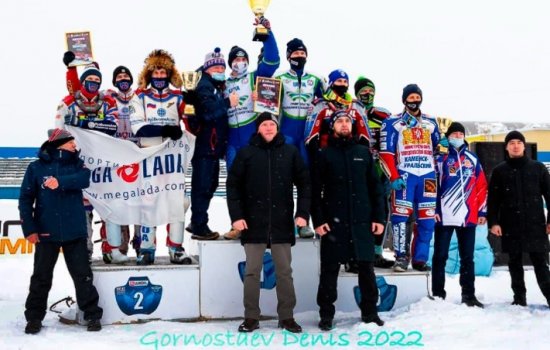 «Башкортостан» стал лидером чемпионата России по мотогонкам на льду