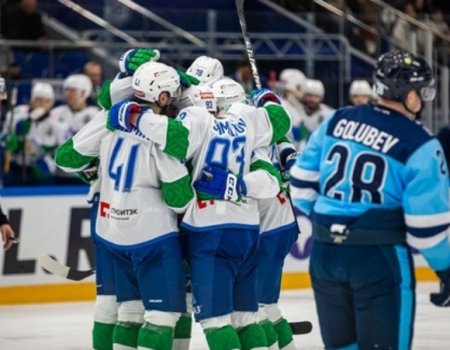 «Салават Юлаев» одолел «Сибирь» со счетом 6:3 в четвертом матче серии плей-офф
