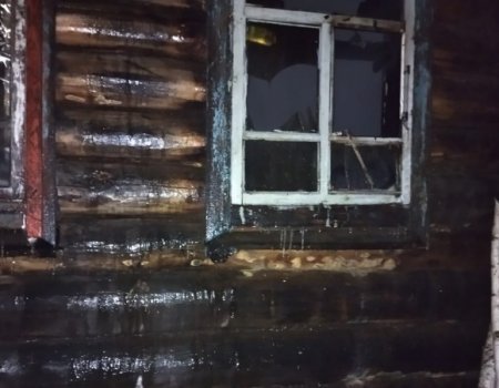 В Калтасинском районе Башкортостана сгорел деревянный дом: погиб 53-летний мужчина