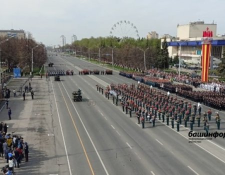Равняться на подвиги героев-фронтовиков: в Уфе состоялся парад в честь 77-летия Великой Победы