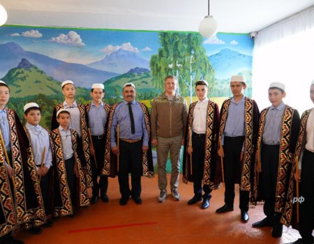 Радий Хабиров в ходе рабочей поездки по Баймакскому району посетил среднею школу села 1-е Туркменево