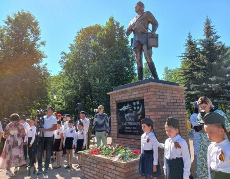 В Башкирии памятник дважды Героя Советского Союза Мусы Гареева открылся на его малой родине