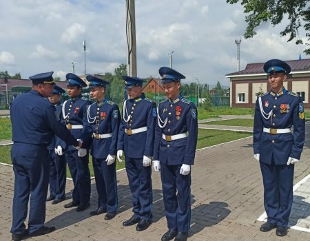 Кадеты Башкирского кадетского корпуса почтили память Героя России Александра Доставалова