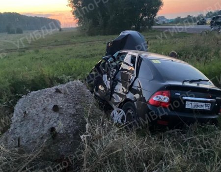 При столкновении двух легковых машин в Башкортостане погибла 17-летняя девушка