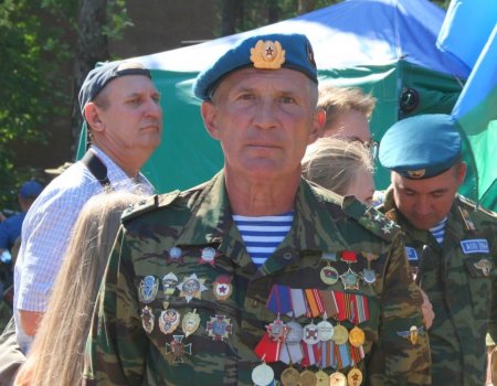 Виктор Гурьев: «Бойцы добровольческих батальонов Башкирии из ВДВ мотивированы и настроены на победу»