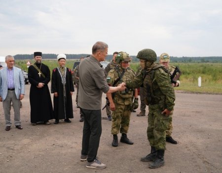 Радий Хабиров приехал к бойцам батальона имени Доставалова