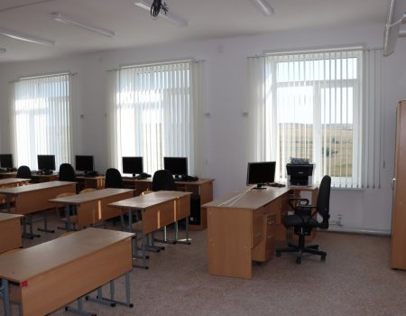 Министр просвещения России высказался о сборах за ремонт школы