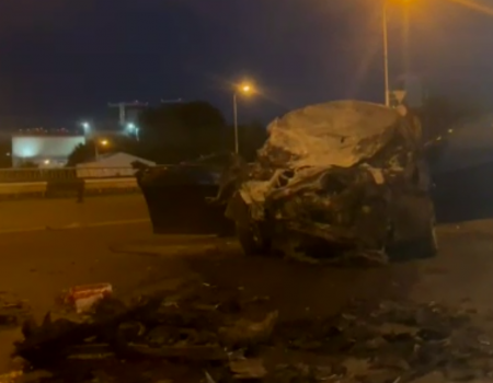 В ночном столкновении трех автомобилей в Уфе погибли два человека