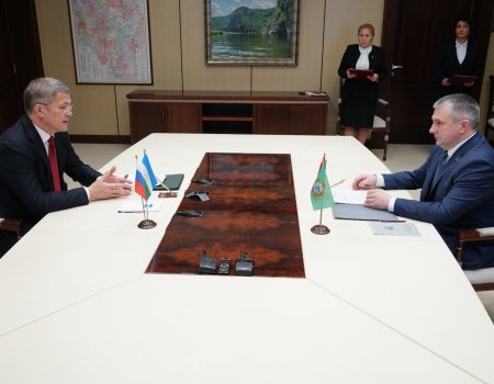 Глава Башкортостана Радий Хабиров провел встречу с делегацией Республики Беларусь