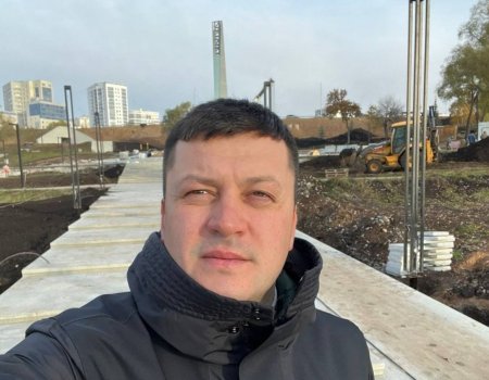 Мэр Уфы поделился видео с места установки стелы «Уфа — Город трудовой доблести»