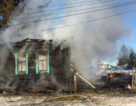 В Башкортостане пенсионер погиб при пожаре в своем доме