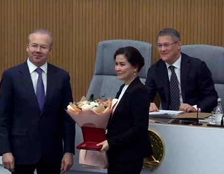 Министр культуры Башкортостана Амина Шафикова награждена медалью «За труды в культуре и искусстве»
