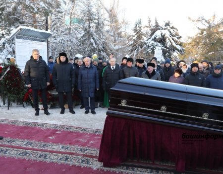Первый президент Башкортостана Муртаза Рахимов упокоился на мусульманском кладбище в Уфе