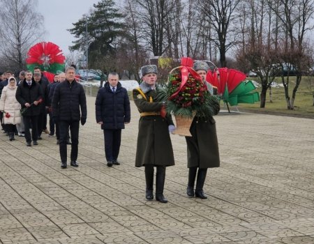 Глава Башкортостана в рамках визита в Беларусь посетил бывший фашистский детский концлагерь