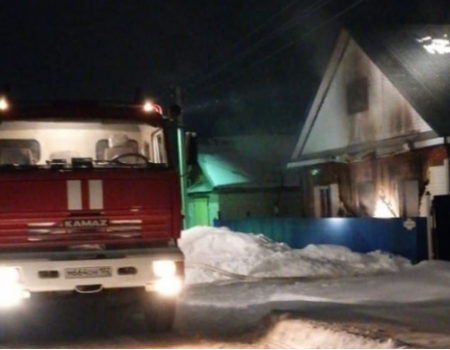 В Башкортостане во время тушения пожара в доме нашли тело мужчины