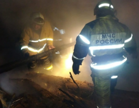 В Башкортостане в сгоревшей бане пожарные обнаружили труп мужчины