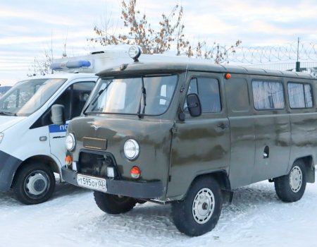 Полиция и администрация Белорецкого района Башкортостана приобрели для бойцов СВО автомобиль «УАЗ»