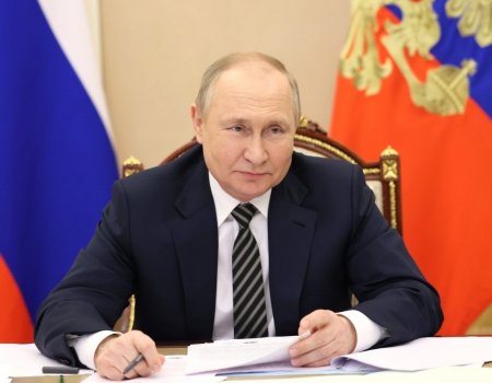 Владимир Путин отметил государственными наградами заслуги жителей Башкортостана