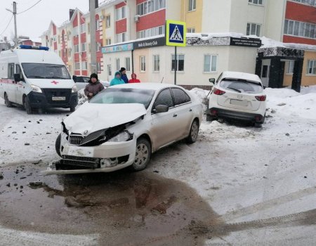 В Башкортостане 63-летняя женщина не уступила дорогу и спровоцировала аварию