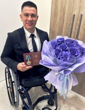 Блогер из Башкирии Рустам Набиев сообщил о награждении его орденом Дружбы