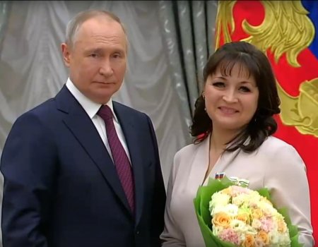 Наша землячка Альбина Хайдаршина удостоена высокого звания "Мать-героиня"