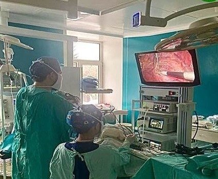 Уфимские врачи провели операцию девочке с одной почкой