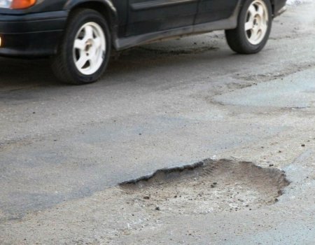 В столице Башкирии устранено около 30% дефектов дорожного покрытия, заявил министр транспорта республики