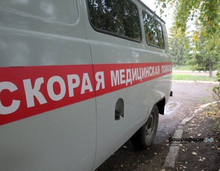Глава Башкортостана поручил поддерживать сотрудников скорой медицинской помощи
