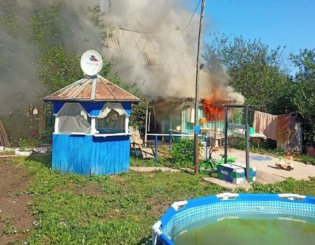 В Башкортостане двое детей выпрыгнули из окна, спасаясь от пожара