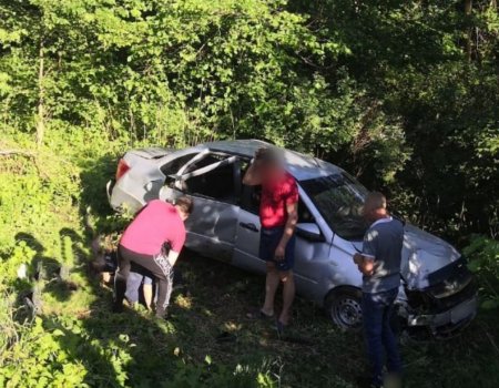 В Башкортостане в двух ДТП водители не справились с управлением: погибли два человека