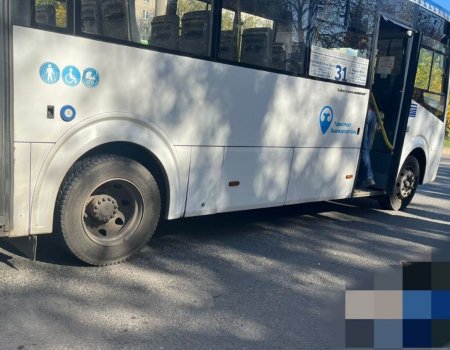 В Уфе на улице Рабкоров под колесами пассажирского автобуса погиб пешеход