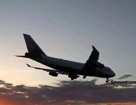 Самолет Уфа – Пермь из-за отказа двигателя экстренно сел в Ижевске